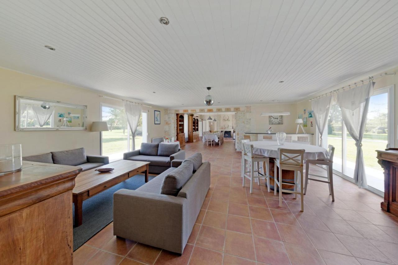 Villa Charmante A Saint-Germain-D'Esteuil Avec Piscine Privee Zewnętrze zdjęcie